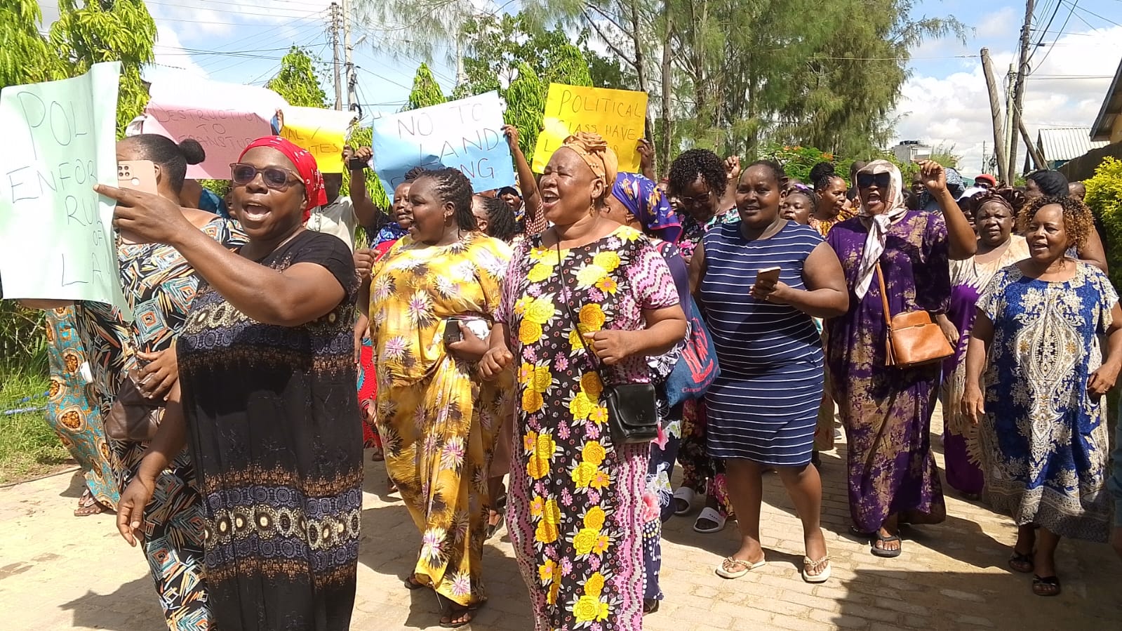 Kiembeni residents protest alleged land grab for school relocation in Bamburi Ward, Mombasa